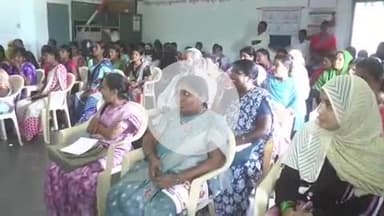 జడ్చర్ల: మహిళా సమైక్య సంఘాలు కలిసికట్టుగా ముందుకెళ్లాలి జిల్లా కలెక్టర్ విజయేంద్రియ బోయ