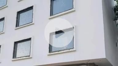 VDA ने वार्ड दशाश्वमेध में नोटिस की कार्रवाई करते हुए निर्माणधीन 5 मकानों को किया सील