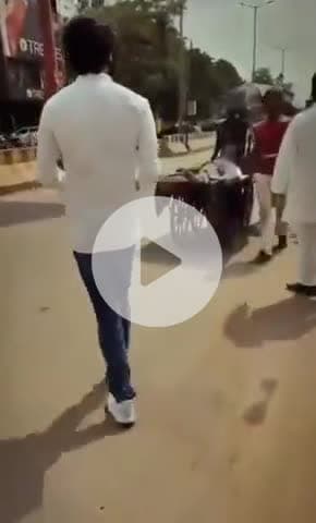 उन्नाव में मजदूर काम करते वक्त गिर पड़ा, लोगों ने 108 एंबुलेंस को फोन किया लेकिन एम्बुलेंस नही आई, मजदूर की मौत हो गई