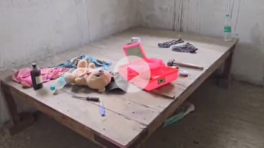 बाढ़: बाढ़ थाना क्षेत्र के कलाली रोड स्थित एक मकान में करीब ₹1.5 लाख के गहने और बर्तन की चोरी