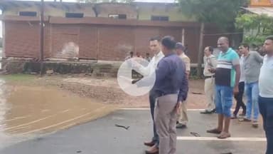 बटियागढ़: बटियागढ़ पहुंचे कलेक्टर सुधीर कोचर, जूड़ी नदी का जायजा लिया और अधिकारियों को दिए निर्देश