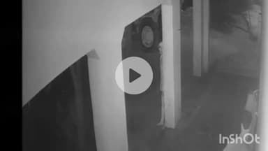 बागपत: खेड़की गांव में भट्टे पर नकाबपोश बदमाशों ने किया हमला, मुनीम और चौकीदार को बनाया निशाना, सीसीटीवी में कैद हुई वारदात