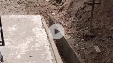 नौगावां सादात: ठेकेदार और जेई की लापरवाही से नौगांवा के गांव खेड़का के लोग परेशान