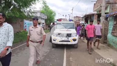 मुंगेर: नौवागढ़ी अंबेडकर नगर में मोटरसाइकिल और अर्टिगा की टक्कर, मौके पर पहुंची पुलिस