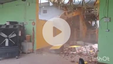 धौलपुर: धौलपुर में अतिक्रमण हटाओ अभियान फिर शुरू, नगर परिषद का पीला पंजा तीन जगह चला, लोगों में हड़कंप