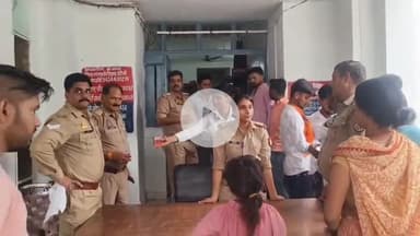 मोठ: अखिल भारतीय विद्यार्थी परिषद के 72वें स्थापना दिवस पर चिरगांव नगर इकाई के कार्यकर्ताओं ने हनुमान मंदिर में कार्यक्रम आयोजित किया