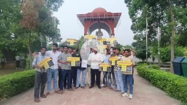 रामपुर: डॉ भीमराव अंबेडकर पार्क में युवा खिलाड़ी ने बेसिक स्कूलों की मर्जर व्यवस्था बंद कराने के लिए मुख्यमंत्री को भेजा ज्ञापन