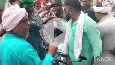 भभुआ: भभुआ एकता चौक पर बिहार बंदी के दौरान इंडिया गठबंधन के लोगों से उलझते दो बाइक सवारों को किया गया गिरफ्तार