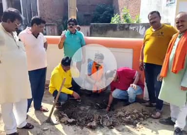 सुल्तानपुर: भाजपा ने 'एक पेड़ मां के नाम' अभियान के तहत 10 हजार पौधे लगाए, हर बूथ पर पांच और जिले में एक लाख पेड़ लगाने का लक्ष्य