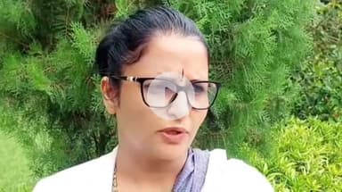 बहराइच: डीएम मोनिका रानी ने पीडबल्यूडी गेस्ट हाउस पहुंचकर जिले में शुरू हुए वृक्षारोपण कार्यक्रम की दी जानकारी