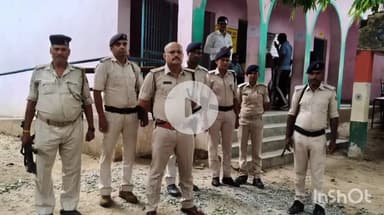 भभुआ: जिले में पंचायत उपचुनाव के लिए मतदान केन्द्रों पर निष्पक्ष चुनाव सुनिश्चित कराने के लिए पुलिस बल तैनात