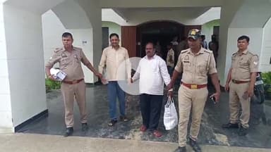 मंझनपुर: फर्जी STF अफसर बनकर नोटिस भेजने वाले ठगों को मंझनपुर पुलिस ने किया गिरफ्तार, एक बर्खास्त शिक्षक भी शामिल