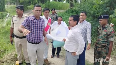 सुपौल: डीएम सावन कुमार ने गौरबगढ़ मौज स्थित नए बस स्टैंड स्थल का किया निरीक्षण