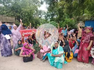 श्योपुर: आंगनबाड़ी कार्यकर्ता सहायिका यूनियन ने पीएम के नाम सौंपा ज्ञापन, कहा- एफआरएस प्रणाली से बर्बाद हुआ सिस्टम, इसे रोका जाए