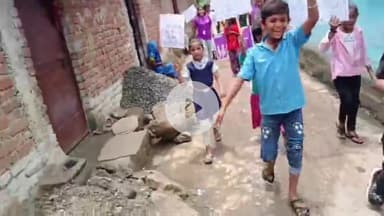 बीना: ग्राम बेलई में जागरूकता रैली का आयोजन, बड़ी संख्या में बच्चे शामिल हुए