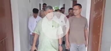 पूर्णिया पूर्व: विधायक ने उत्क्रमित उच्च माध्यमिक विद्यालय रामपुर बेलवा का किया निरीक्षण