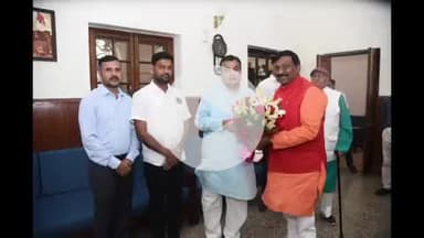 पांकी: पांकी विधायक कुशवाहा डॉ. शशी भूषण मेहता ने सड़क परिवहन मंत्री नीतीन गडकरी से की मुलाकात