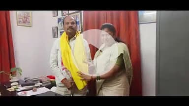 पांकी: झारखंड के पूर्व मुख्यमंत्री रघुवर दास को अंग वस्त्र देकर सम्मानित किया गया