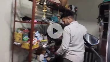 ई रिक्शा का सर्विस सेंटर
ओम श्री इंटरप्रिस्  चर्च के पास