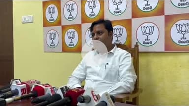 ଭୁବନେଶ୍ବର ମ୍ୟୁନିସିପାଲଟି କର୍ପୋରେସନ: ମହୁଆ ମୈତ୍ରଙ୍କୁ ଟାର୍ଗେଟ କରି ମାଷ୍ଟର କ୍ୟାଣ୍ଟିନ ସ୍ଥିତ ସରକାରୀ ବାସ ଭବନରେ ବିଧାୟକ ଟଙ୍କଧର ତ୍ରିପାଠୀଙ୍କ ସାମ୍ବାଦିକ ସମ୍ମିଳନୀ