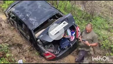 गुना: नेशनल हाईवे 46 के भदौरा गांव के पास गाय से टकराकर कार खाई में गिरी, 6 लोग घायल