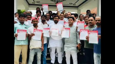 नवाबगंज: मसौली क्षेत्र में सपा विधायक गौरव रावत ने जनसंपर्क के दौरान कई गांवों का किया दौरा, राज्य सरकार पर बोला हमला