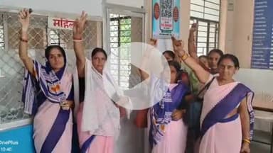 विभूतिपुर: विभूतिपुर सीएचसी में आशा कार्यकर्ताओं का प्रदर्शन, 14 सूत्री मांगों को लेकर तीन घंटे ओपीडी बाधित