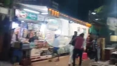 फिरोज़ाबाद: बस स्टैंड के पास दो पक्षों में हुई मारपीट, घटना का वीडियो हुआ वायरल