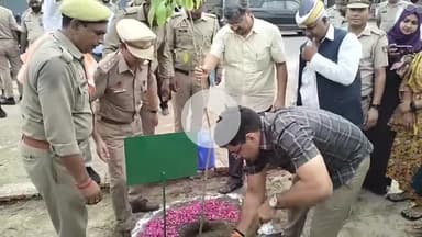 रामपुर: ग्राम सिंगनखेड़ा स्थित हॉकी स्टेडियम में विधायक आकाश सक्सेना की मौजूदगी में वृहद वृक्षारोपण अभियान का शुभारंभ किया गया