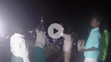 ஆவுடையார் கோவில்: கோவில் திருவிழாவில் அட்டகாசம்- தாழனூரில் மது பாட்டிலில் தலையில் வைத்து இளைஞர்கள் நடனம், வைரலாகும் வீடியோ #Viral