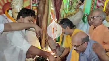 बक्सर: गुरु पूर्णिमा पर श्री सीताराम विवाह आश्रम में पादुका पूजन और भजन-कीर्तन का आयोजन