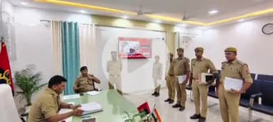 सुल्तानपुर: पुलिस अधीक्षक ने डीसीआरबी, गोवध सेल तथा वीआईपी सेल की साप्ताहिक समीक्षा की, दिए आवश्यक दिशा-निर्देश