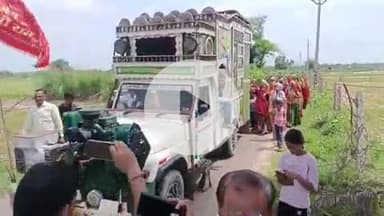 निवाई: गांव नोहटा में गुरु पूर्णिमा पर्व पर निकली विशाल कलश यात्रा