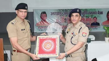 रामपुर: काशीपुर में आयोजित कांवड़ यात्रा की तैयारियों पर UP-UK अंतर्राज्यीय समन्वय गोष्ठी में रामपुर SP शामिल हुए