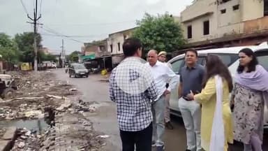 पलवल: पलवल उपायुक्त व विधायक हरिंद्र सिंह ने जल निकासी की समीक्षा के लिए होडल व हसनपुर खंड का दौरा किया