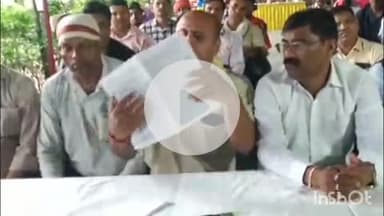 वाराणसी में आम आदमी पार्टी के कई कार्यकर्ताओं ने पार्टी से दिया इस्तीफा