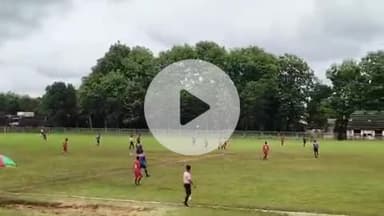 गुमला: संत इग्नेसियस स्कूल परिसर में प्रमंडल स्तरीय सुब्रतो मुखर्जी फुटबॉल कप टूर्नामेंट के सेमीफाइनल में गुमला विजयी