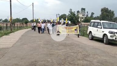 हनुमना: पटेहरा गांव से ओबीसी महासंघ के पदाधिकारियों ने 27% आरक्षण लागू करने की मांग के साथ कलेक्टर को ज्ञापन सौंपा