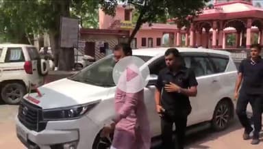 बांसवाड़ा: त्रिपुरा सुंदरी मंदिर में उपमुख्यमंत्री डॉ. प्रेमचंद बैरवा ने मां के दर्शन किए, प्रदेश की सुख-समृद्धि की कामना की