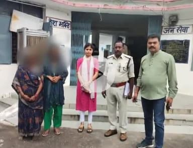 टीकमगढ़: बुड़ेरा थाना पुलिस ने अपहृत नाबालिग बालिका को किया दस्तयाब, परिजनों को सौंपा