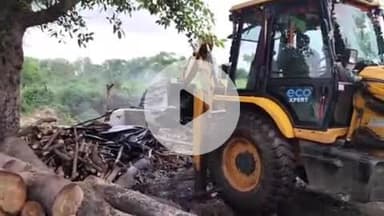 झांसी: अलग-अलग क्षेत्र में आबकारी विभाग ने चलाया अभियान, 130 लीटर शराब बरामद, 1 महिला को किया गिरफ्तार