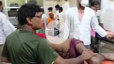 सीतापुर: गल्ला मंडी में सड़क के किनारे बैठे व्यक्ति को तेज रफ्तार मोटरसाइकिल ने मारी जोरदार टक्कर, हुआ गंभीर रूप से घायल