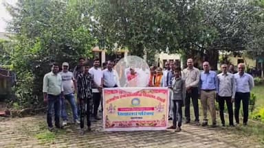 अकलेरा: अकलेरा के देवली में राजकीय स्कूल में प्रवेशोत्सव कार्यक्रम आयोजित, ढोल-नगाड़ों के साथ जागरूकता रैली निकाली गई