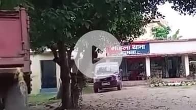 गुमला: शादी का झांसा देकर एक गांव में नाबालिग से दुष्कर्म, दूसरी को लेकर भागा आरोपी