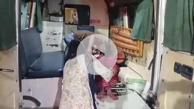 सीतापुर: सिधौली में सड़क पर तेज रफ्तार रोडवेज बस ने बाइक को मारी जोरदार टक्कर, तीन लोग घायल, दो को लखनऊ रेफर किया गया