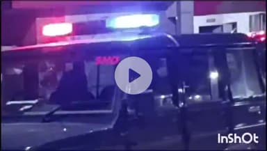 मछलीशहर: करनौली गांव में फरार आरोपित के घर चस्पा हुई कुर्की की नोटिस, पुलिस ने गांव में कराई मुनादी