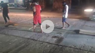 बड़ौत: दोस्तों के लिए हरिद्वार से दंडवत कांवड़ लेकर दाहा पहुंचे कबड्डी व बॉडी बिल्डिंग के नेशनल खिलाड़ी अशोक दहिया और उनका साथी