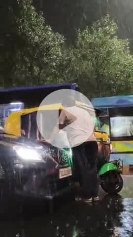 Horns blaring, tempers flaring, it’s the wild urban pulse!  #DelhiRoads #RoadRageVibes #CityChaos #UrbanLife #Delhi