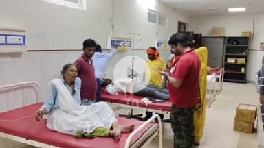 धौलपुर: भरतपुर बाईपास पर तेज रफ्तार बाइक की टक्कर से टेम्पो पलटा, बाइक और टेम्पो सवार हुए घायल