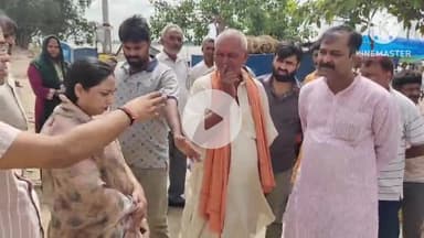 बक्सर: श्रावण मेला को लेकर मुख्य पार्षद एवं नप पदाधिकारी ने रामरेखाघाट सहित नगर के विभिन्न मंदिरों का निरीक्षण किया